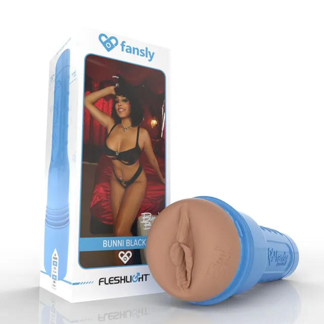 fleshlight-girls-bunni-black-fansly-masturbateur-lady image 1