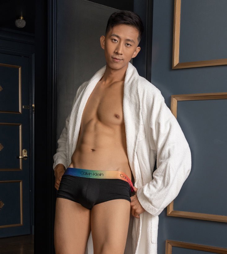 fleshjack-boys-tyler-wu-skater-boy-masturbateur-anal-gay image 3