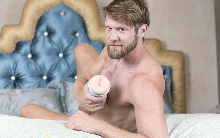 fleshjack-boys-colby-keller-masturbateur-lumberjack-taille-r-elle image 1